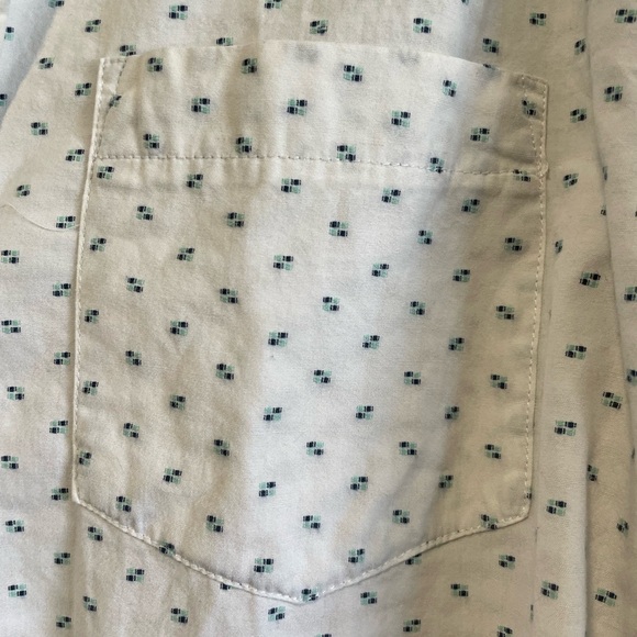 Old Navy White w Stitched Print Long Sleeve Button  Up Shirt - Picture 2 of 9